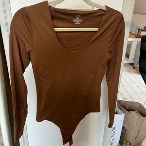 NUUDS Long Sleeve Scoopneck Bodysuit